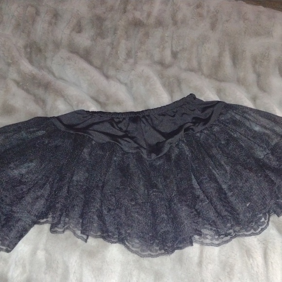Tutu - Picture 4 of 4